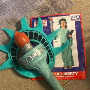 Statue of Liberty costume